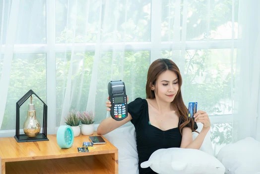 pos機刷卡入賬如何處理(lǐ)，pos機刷卡賬務怎麽處理(lǐ)-1